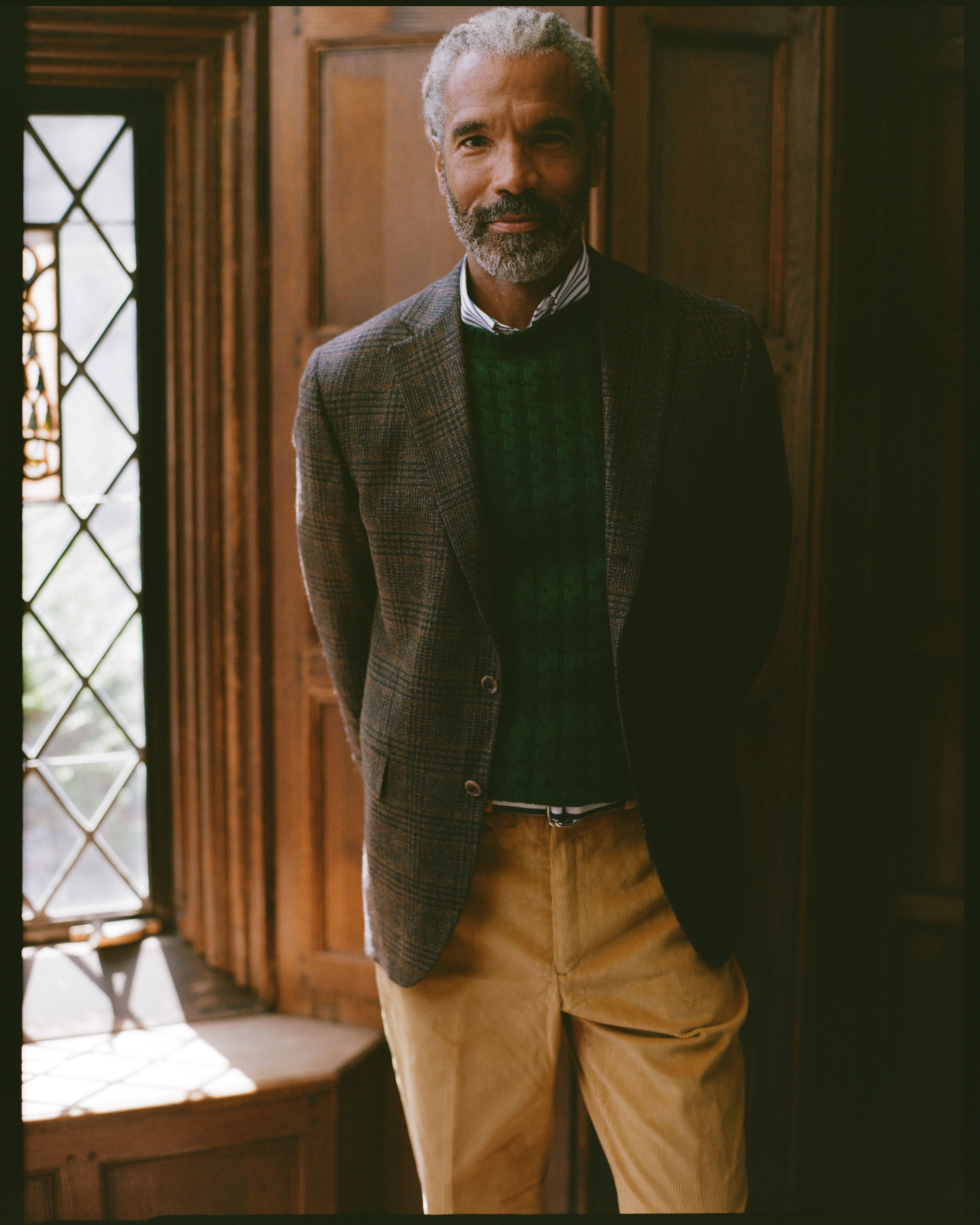 Made-in-Scotland Green Cable Knit Cashmere Sweater - Classic Fit