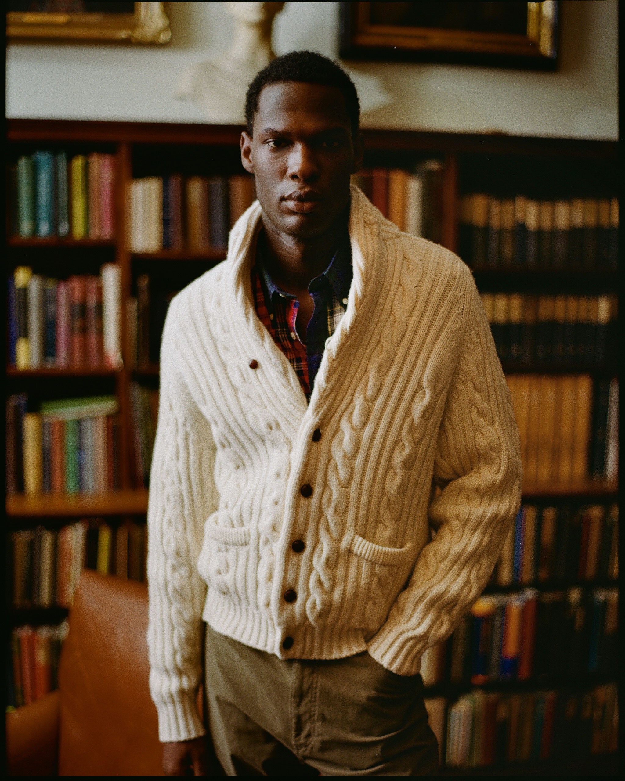 Made-in-Scotland Natural Shawl Collar Cableknit Cardigan